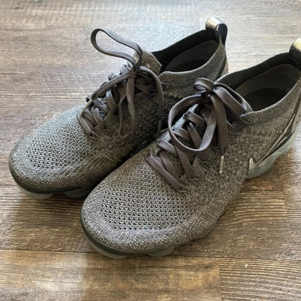 Women’s Nike Flyknit Vapormax